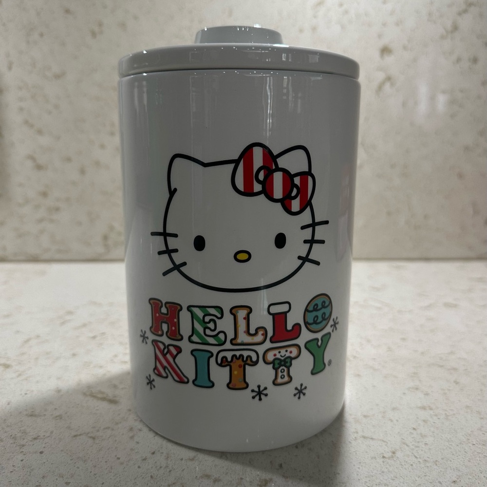 Hello Kitty x Sanrio Christmas 2024 Ceramic Canister *BNWT*